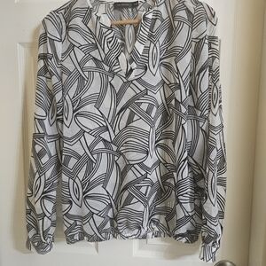 The Limited Black and White Abstract Blouse